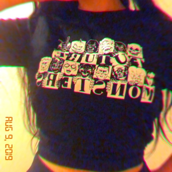 MEET your seller ♥️ - Picture 7 of 8